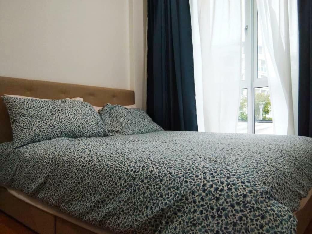 Putra 1 Pool Homestay Bandar Seri Putra Kampong Sungai Buah Zewnętrze zdjęcie